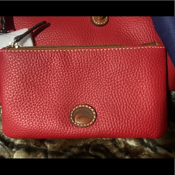 Dooney & Bourke hand bag 💅🏽 - Picture 6 of 6